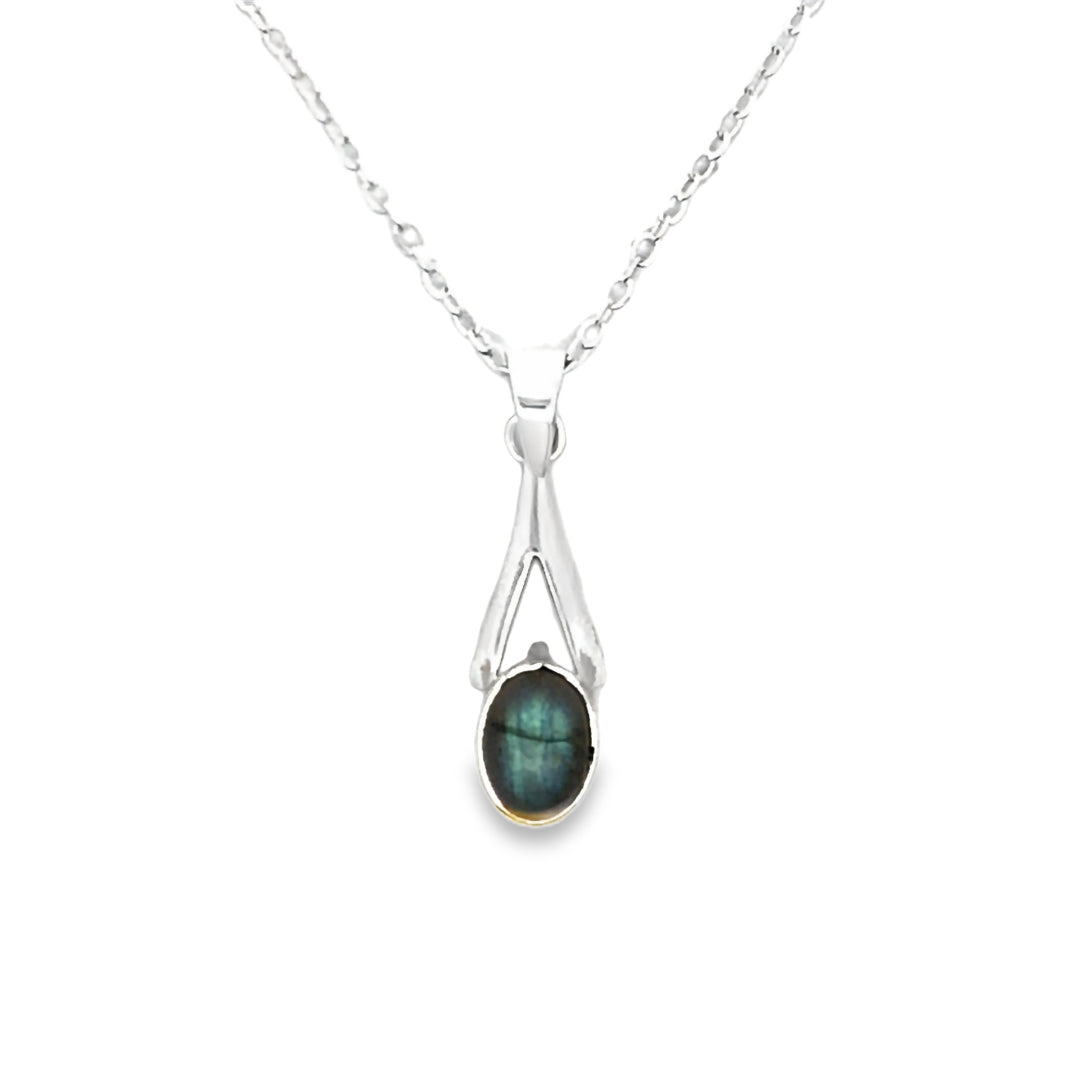 Onatah Sterling Silver Split Bezel Set Labradorite Pendant With Silver Plated Display Chain.
