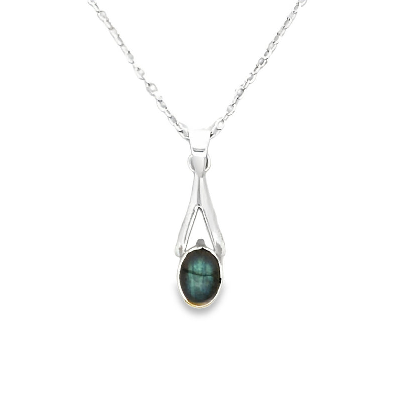 Onatah Sterling Silver Split Bezel Set Labradorite Pendant With Silver Plated Display Chain.