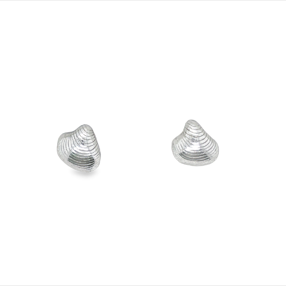 Sterling Silver Pippi Shell Stud Earrings